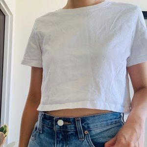 UO - Cropped Tee